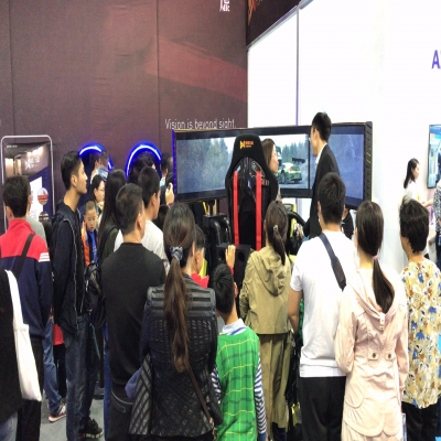 開(kāi)vr體驗(yàn)館如何選擇哪款vr游戲設(shè)備適合自己的店呢